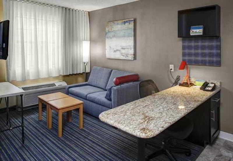 Towneplace Suites Atlanta Buckhead Bagian luar foto
